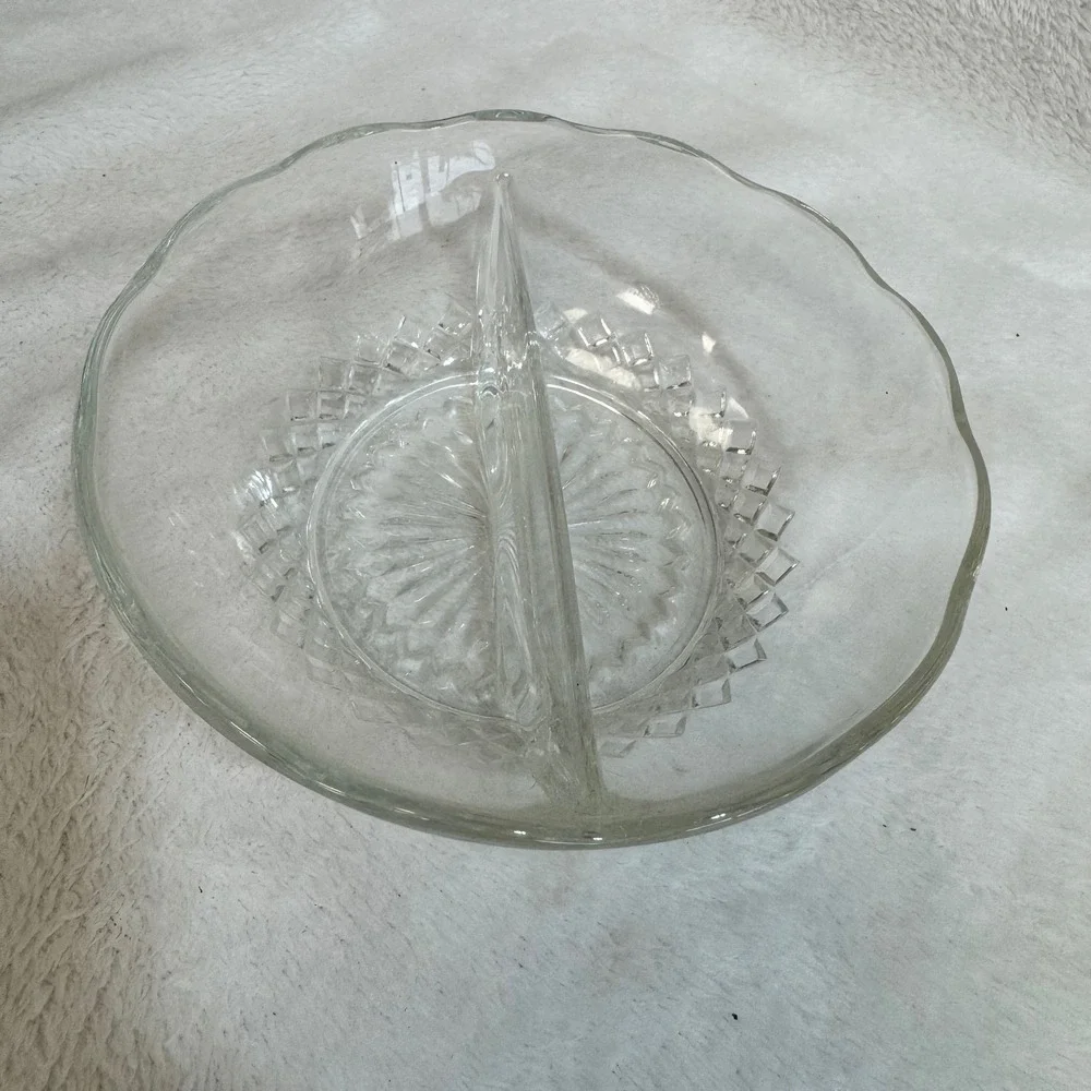 Vintage Clear Glass Divided‎ Relish Dish Scalloped Edge Serving Bowl